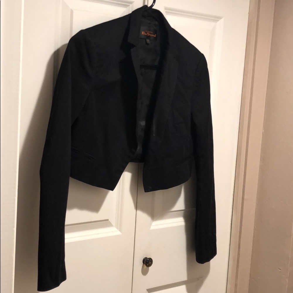 Black cropped Ben Sherman Blazer